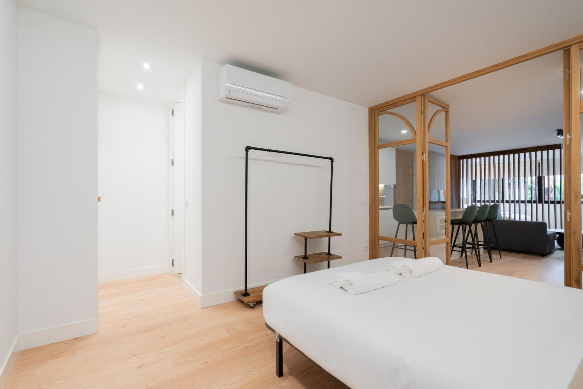 Ferienwohnung Apartamento Reformado De Lujo En Gran Via Madrid Exterior foto
