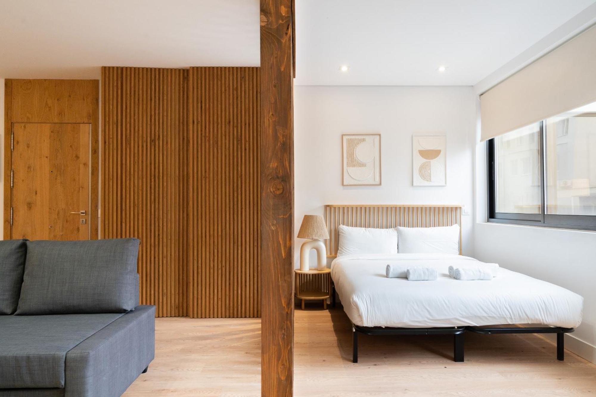 Ferienwohnung Apartamento Reformado De Lujo En Gran Via Madrid Exterior foto